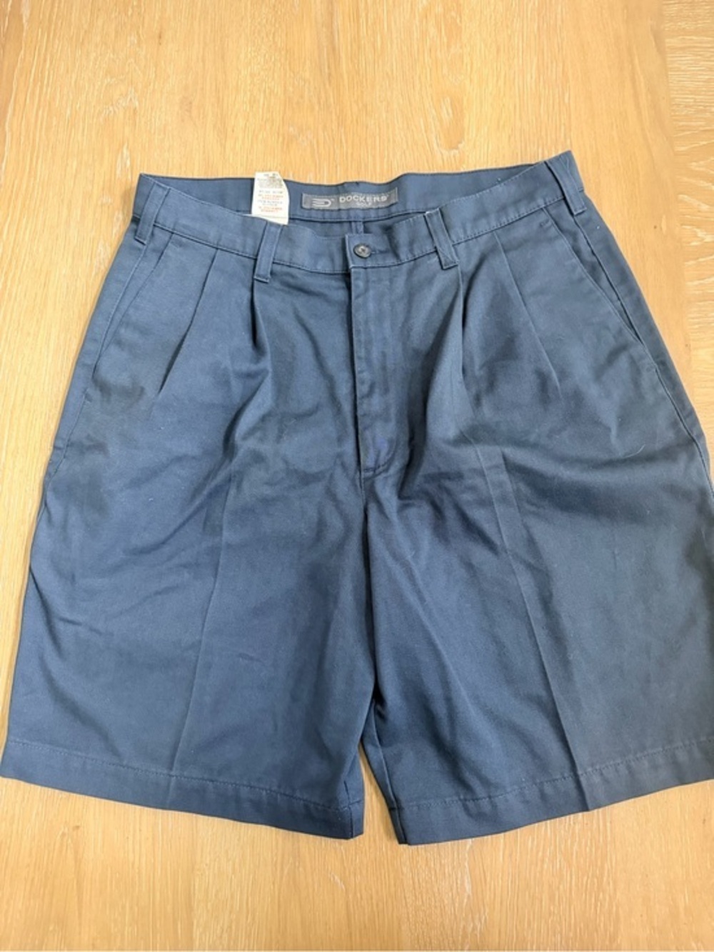 Dockers Men's Navy Pleated Flat Front Chino Shorts